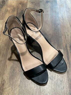 Madden Girl Black Ankle-Strap Block Heels